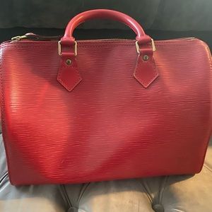 Louis Vuitton epi speedy
